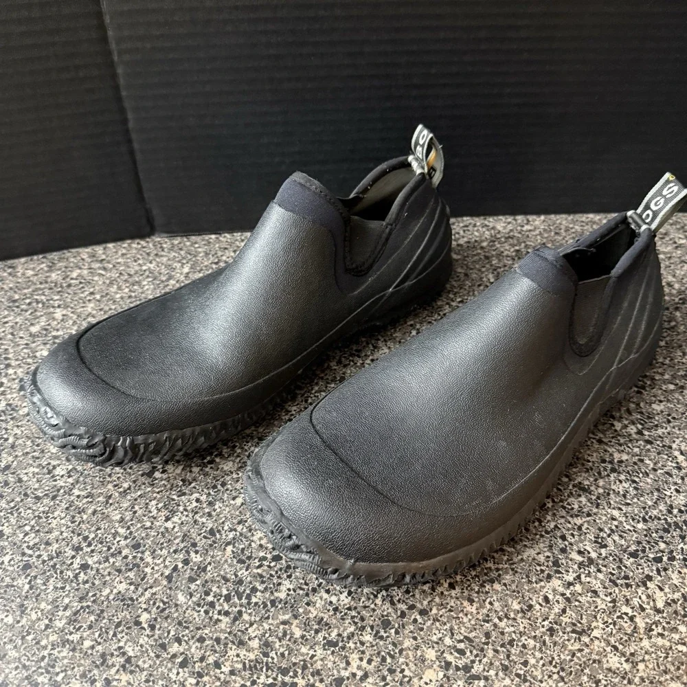 BOGS Shoes Mens 12 Black Waterproof Slip‎ On Urban Walker